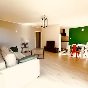 La Montagne Ca Vous Gagne ! Appartement